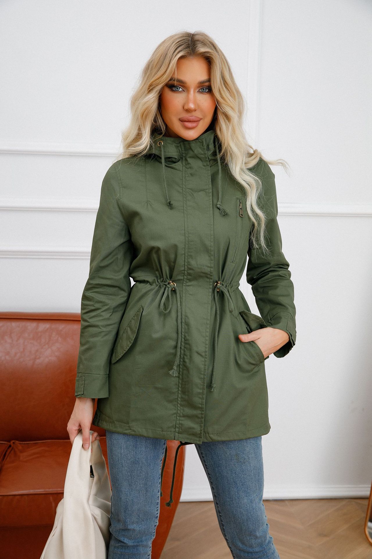 Lichtgewicht trench jacket met capuchon