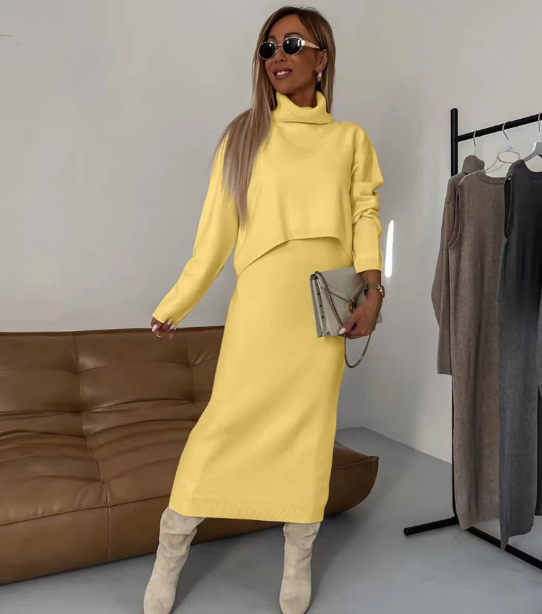Comfy 2-Piece Set – Turtleneck and Mid-Length Skirt