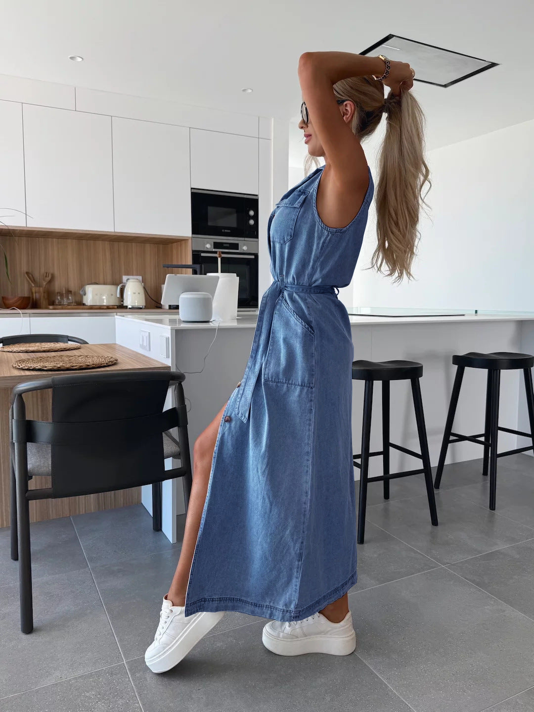 Mouwloze Denim Look Dress
