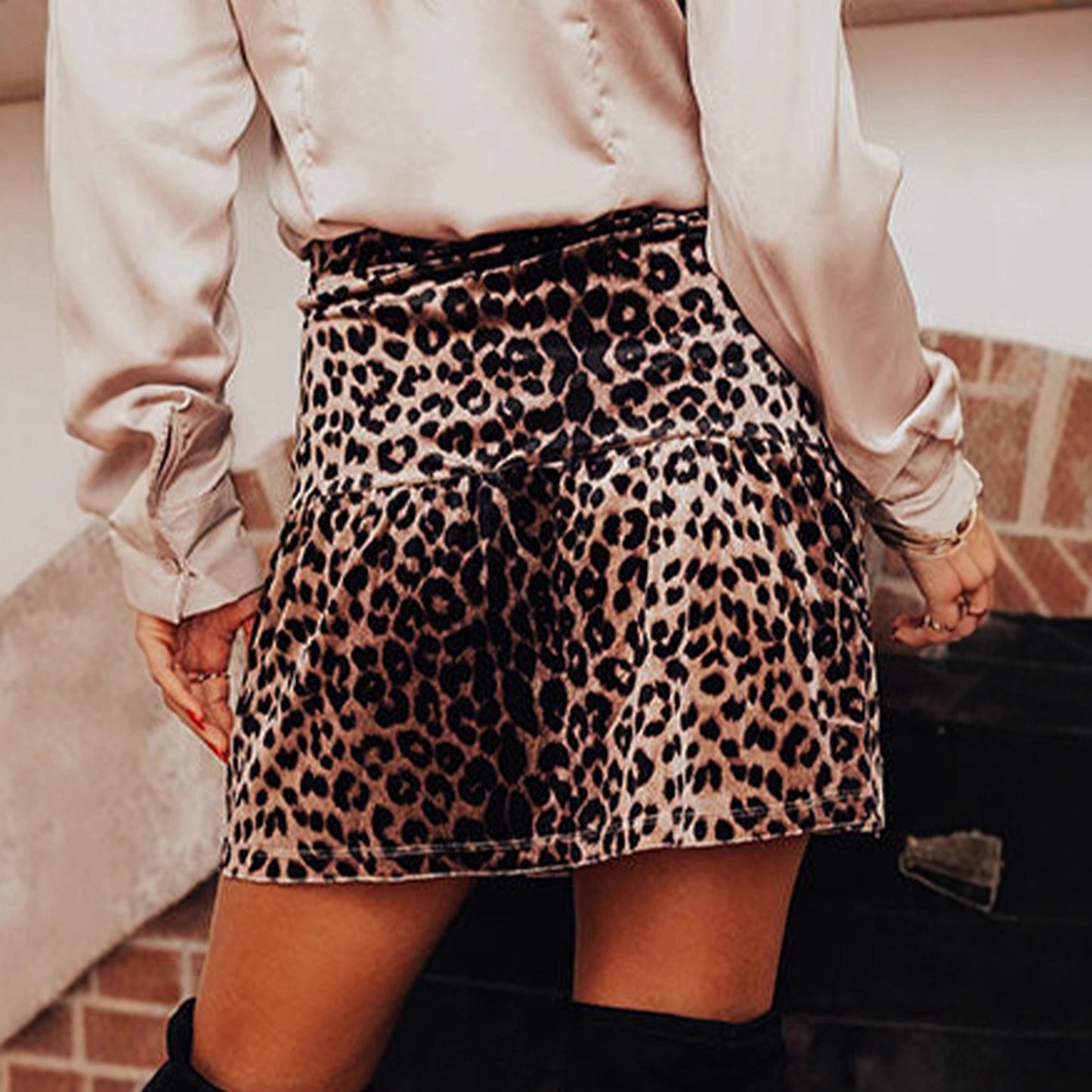High Waist Leo Skirt